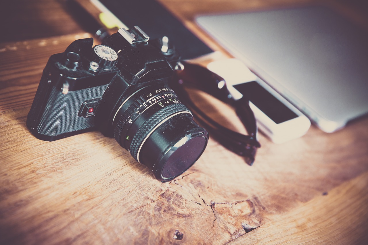 Splurge or Save: Tips for Finding Your Next Camera