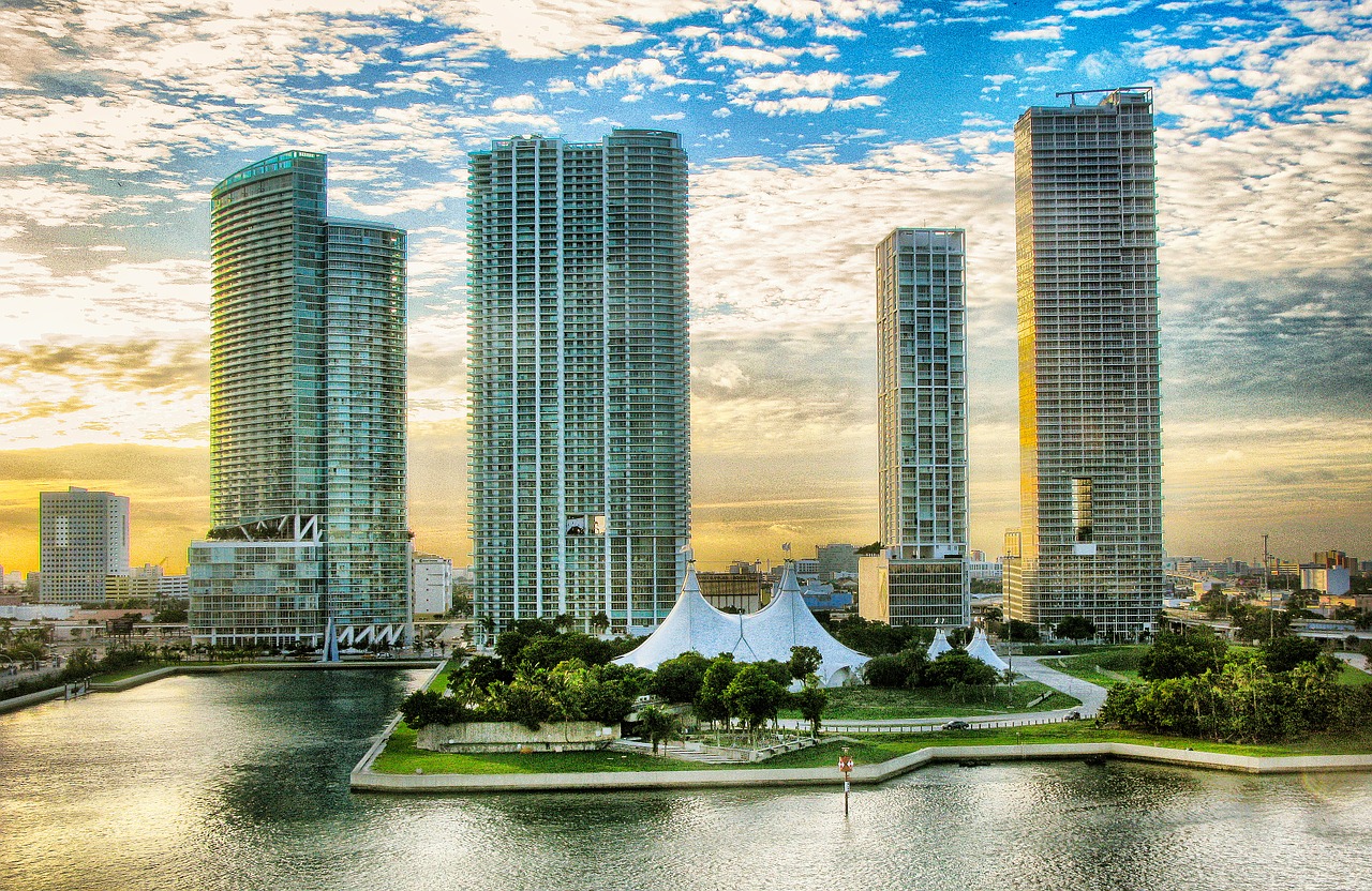 Miami: The Perfect Place to Invest in Luxury Real Estate