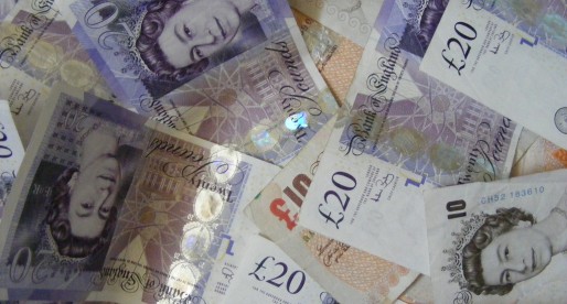 UK Students Failing to Receive University Loan Payments on Time