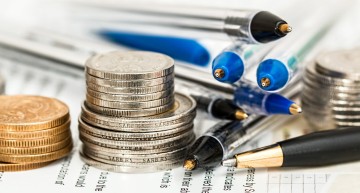 Tips for Managing Money Overseas