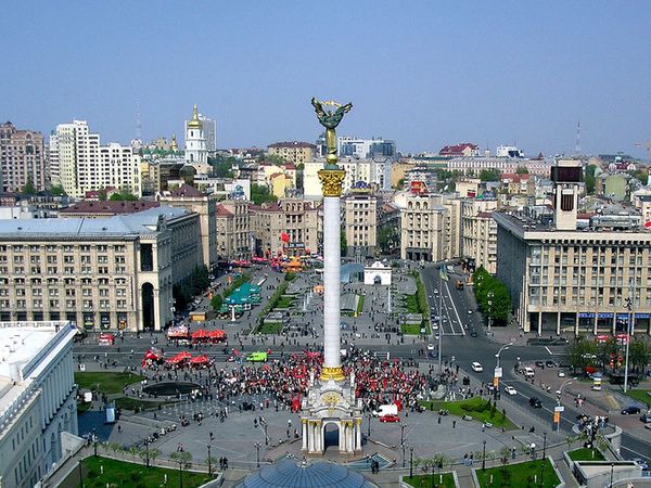 Kiev-plaza-independencia