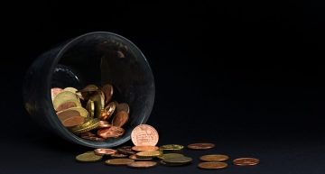 The Right Money Habits To Learn Before You’re 30