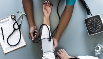The Highest Paid Jobs In The Medical Industry That Aren’t Doctors
