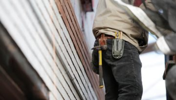 Renovating? Here’s why you need to hire a general contractor