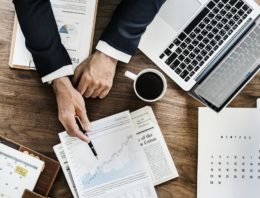 How technology is transforming personal investment